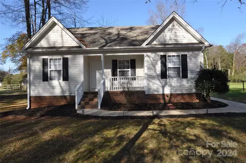 102 Hardin 2 St #2, Chester, SC 29706