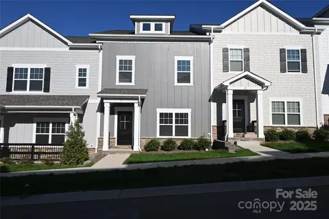 71 Walnut Springs 21-c Dr #21-C, Asheville, NC 28804