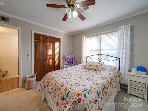 130 Devine St, Stanley, NC 28164 photo 32