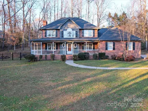 130 Devine St, Stanley, NC 28164