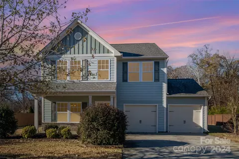 15019 Ockeechobee Ct, Mint Hill, NC 28227
