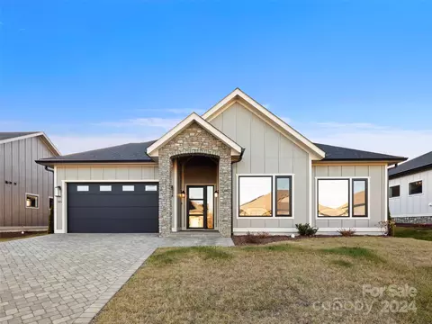 315 Avery Trail 37 Dr #37, Arden, NC 28704