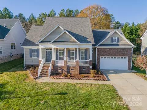 1739 Craven Hill Dr, Rock Hill, SC 29730