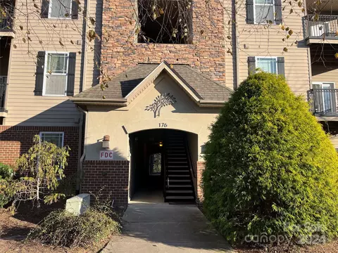 176 Brickton Village 203 Cir #203, Fletcher, NC 28732