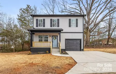 310 Town St, Landis, NC 28088