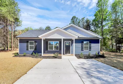 872 Old Mocksville 1 Rd #1, Statesville, NC 28625