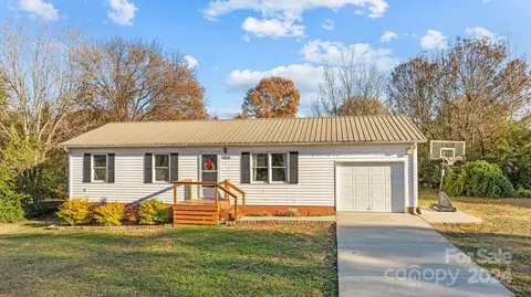 8450 Renee Ford Rd, Stanfield, NC 28163