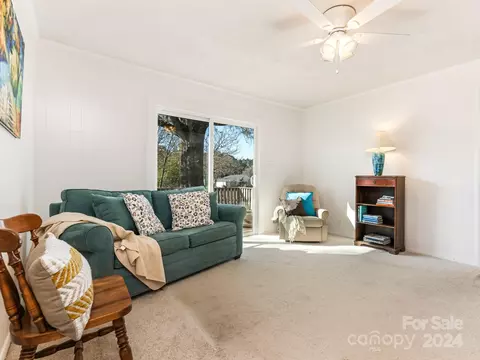 Living - 4141 David Dr, Matthews, NC 28105 photo 2 of 3