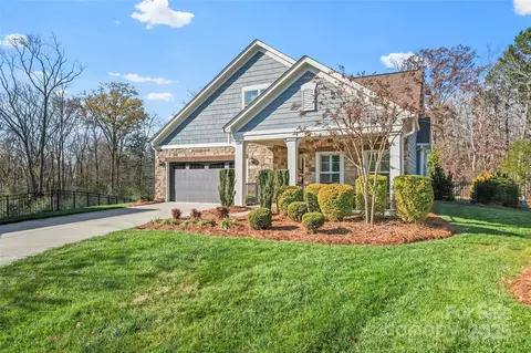 1236 Avalon Pl, Matthews, NC 28104