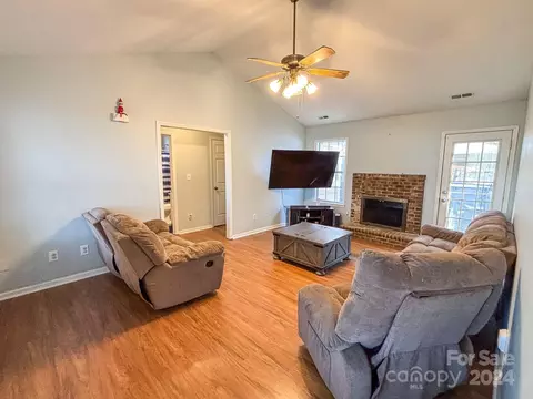 907 Edgehill Dr, Monroe, NC 28110 photo 7