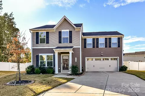 3218 Bouquet St, Charlotte, NC 28215