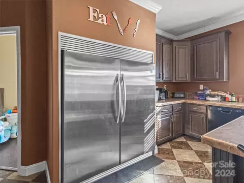 Kitchen - 4334 Cannery Rd, Lancaster, SC 29720 photo 2 of 3