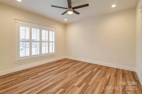 127 Cascade Ridge Rd, Fairview, NC 28730 photo 13