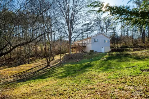 10 Floyd Dr, Asheville, NC 28803