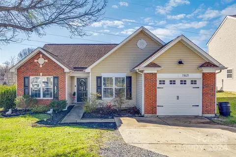 11621 Clear Day Ct, Charlotte, NC 28269