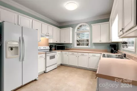 Kitchen - 2429 Prince Dr, Lancaster, SC 29720 photo 1 of 1