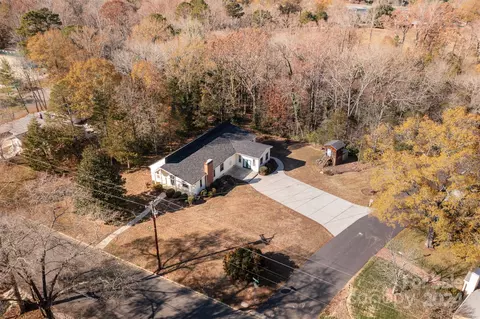161 Eastcliff Se Dr SE, Concord, NC 28025
