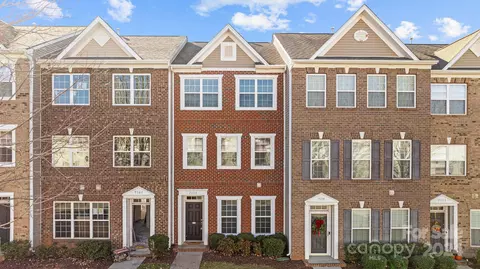 7111 Brighton Park Dr, Mint Hill, NC 28227