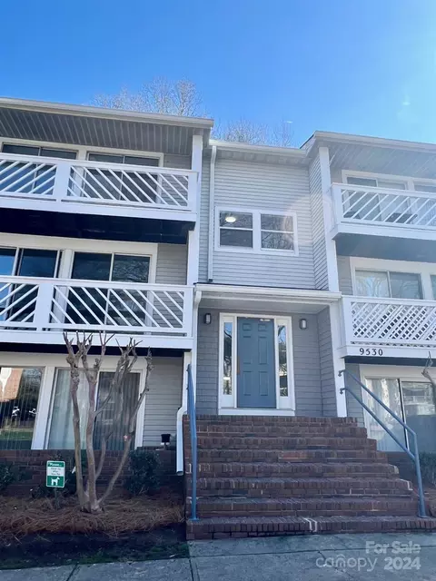 9530 Shannon Green K Dr #K, Charlotte, NC 28213