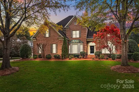 3416 Maryhurst Ln, Charlotte, NC 28226