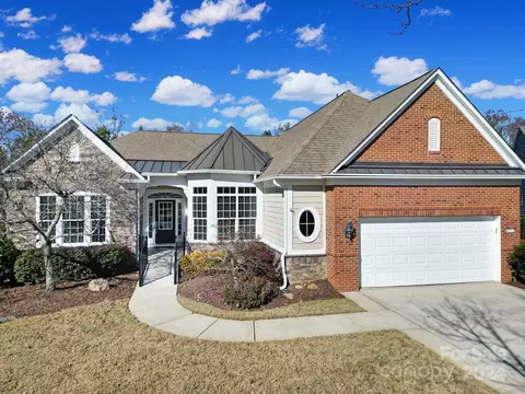 10474 Bethpage Dr, Fort Mill, SC 29707