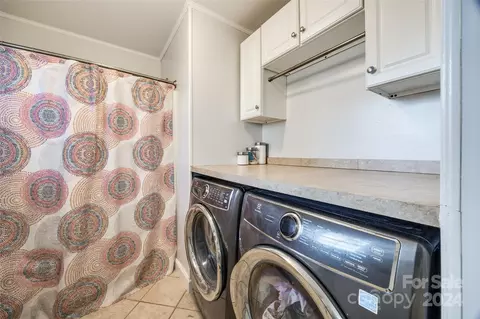 Other - 708 N Main St, Lowell, NC 28098 photo 4 of 5