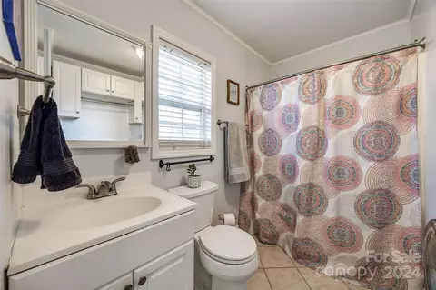 Bath - 708 N Main St, Lowell, NC 28098 photo 1 of 2