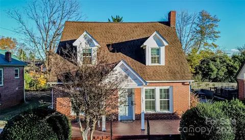 137 Center St, Spindale, NC 28160