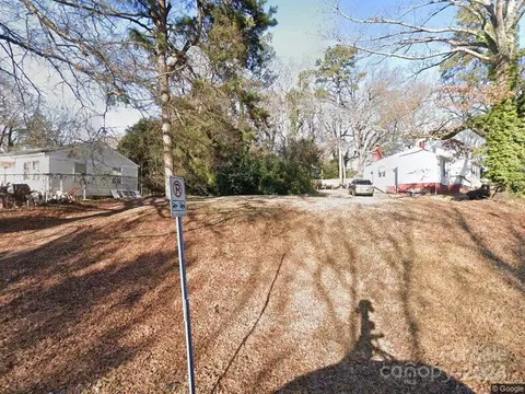 2451 Columbus 19 Cir #19, Charlotte, NC 28208