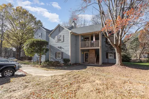 3300 Selwyn Farms 4 Ln #4, Charlotte, NC 28209