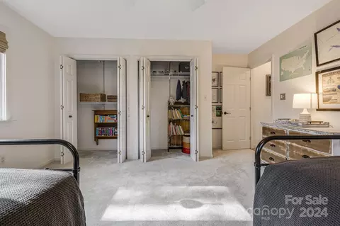 681 Dotsi Dr, Brevard, NC 28712 photo 28