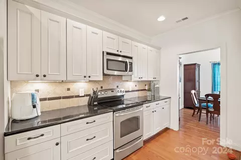 Kitchen - 209 9th Ne St NE, Conover, NC 28613 photo 1 of 4