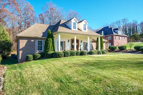 209 9th Ne St NE, Conover, NC 28613