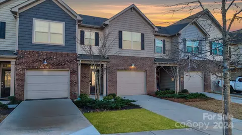 292 Ascot Run Way, Fort Mill, SC 29715
