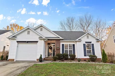 727 Bradberry Ln, Indian Trail, NC 28079