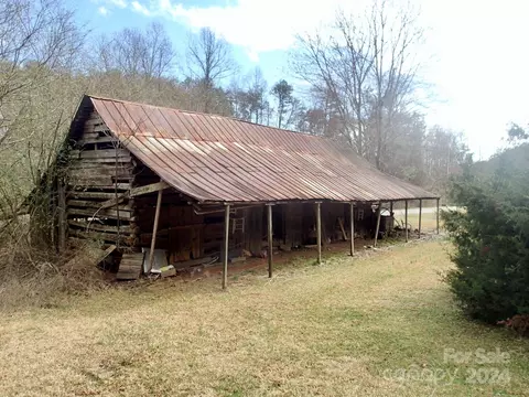 221 Luckadoo Rd, Bostic, NC 28018 photo 4