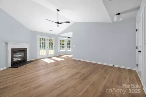 12610 Cumberland Crest Dr, Huntersville, NC 28078