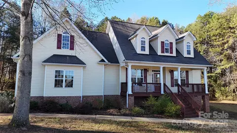 8046 Lucky Creek Ln, Denver, NC 28037