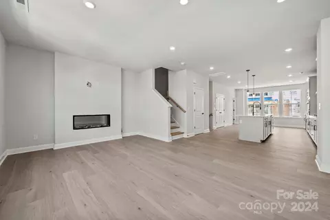 Living - 711 Hoke Ln, Davidson, NC 28036 photo 3 of 3