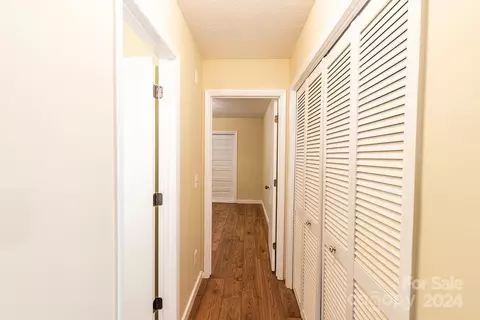 Entry Way - 84 Woodtop Rd, Sylva, NC 28779 photo 1 of 2