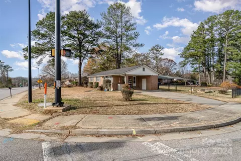 906 S Cherry Rd, Rock Hill, SC 29732