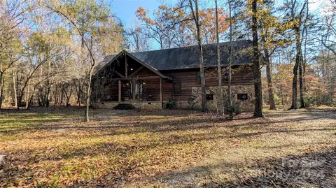 633 Weston Acres Rd, Fort Lawn, SC 29714