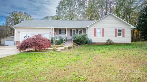 210 Round Tuit Ln, Mount Ulla, NC 28125