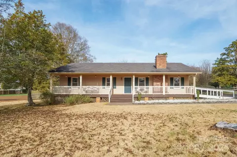 2654 Saddlewood Cir, Concord, NC 28027