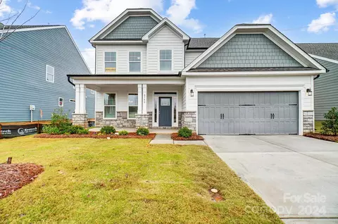 8740 Acadia 602 Pkwy #602, Sherrills Ford, NC 28673
