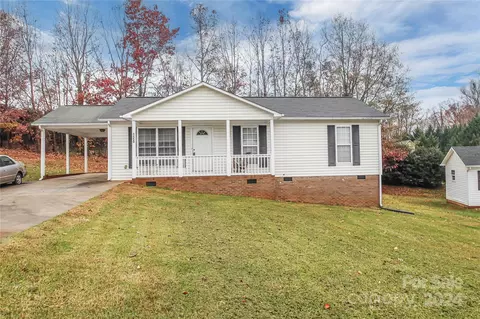 126 Mill Creek Dr, Kings Mountain, NC 28086