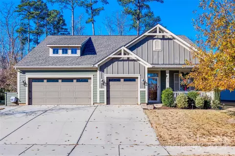 415 Sandbar Pt, Lake Wylie, SC 29710