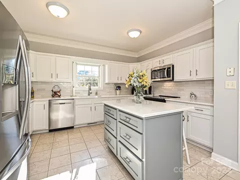 3203 Bentley Dr, Lancaster, SC 29720 photo 17