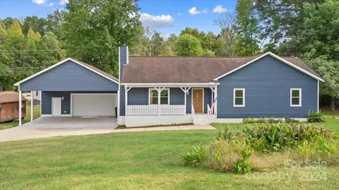 4482 Stone Ridge Dr, Trinity, NC 27370