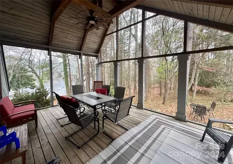 Exterior - 4108 Johnson Rd, Jefferson, SC 29718 photo 4 of 8